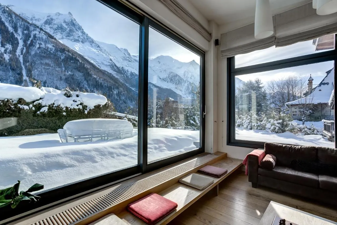 Chalet Safari. Face Au Mont-Blanc. Chamonix